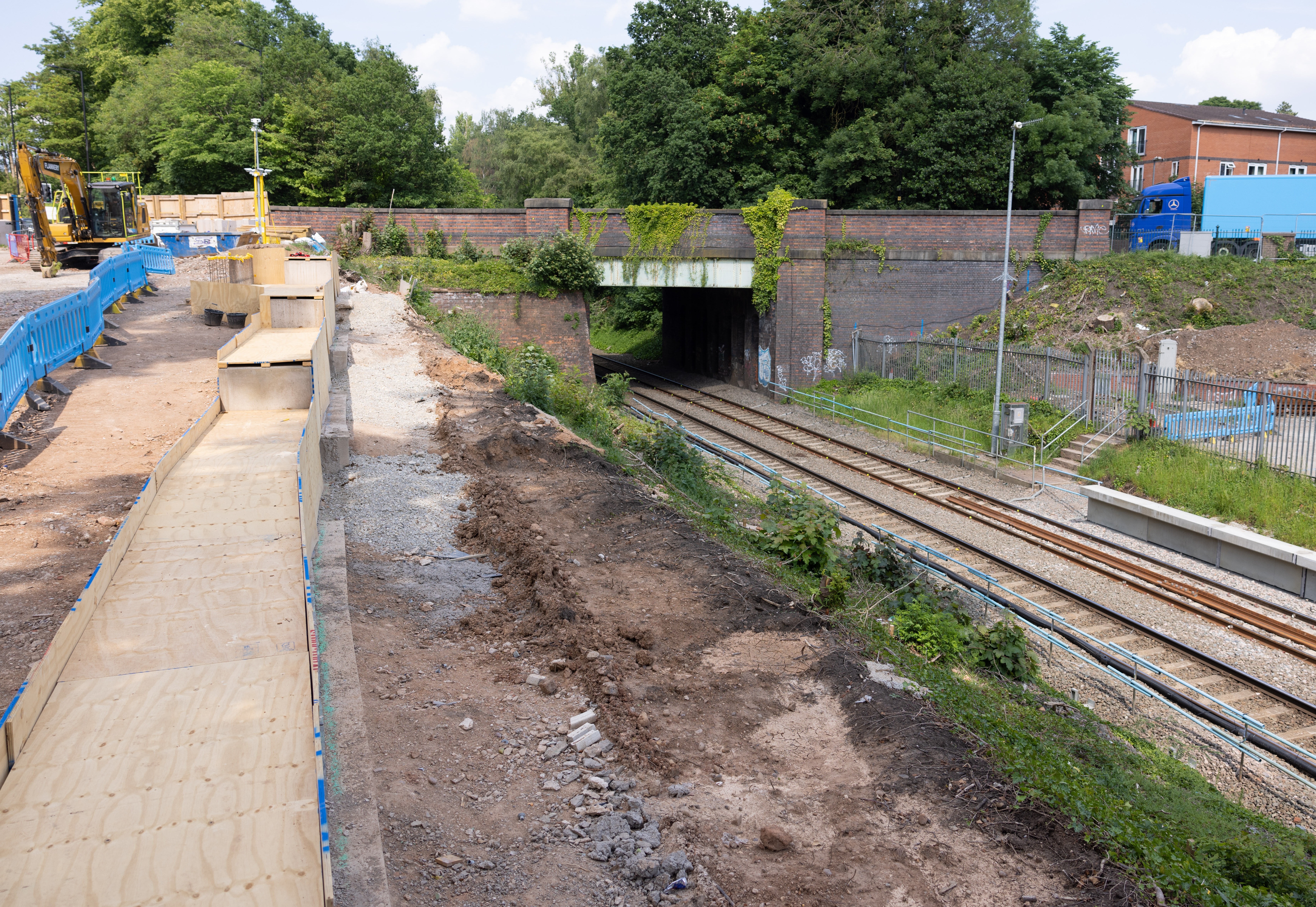 Kings Heath Station - railway bridge and building work on platforms