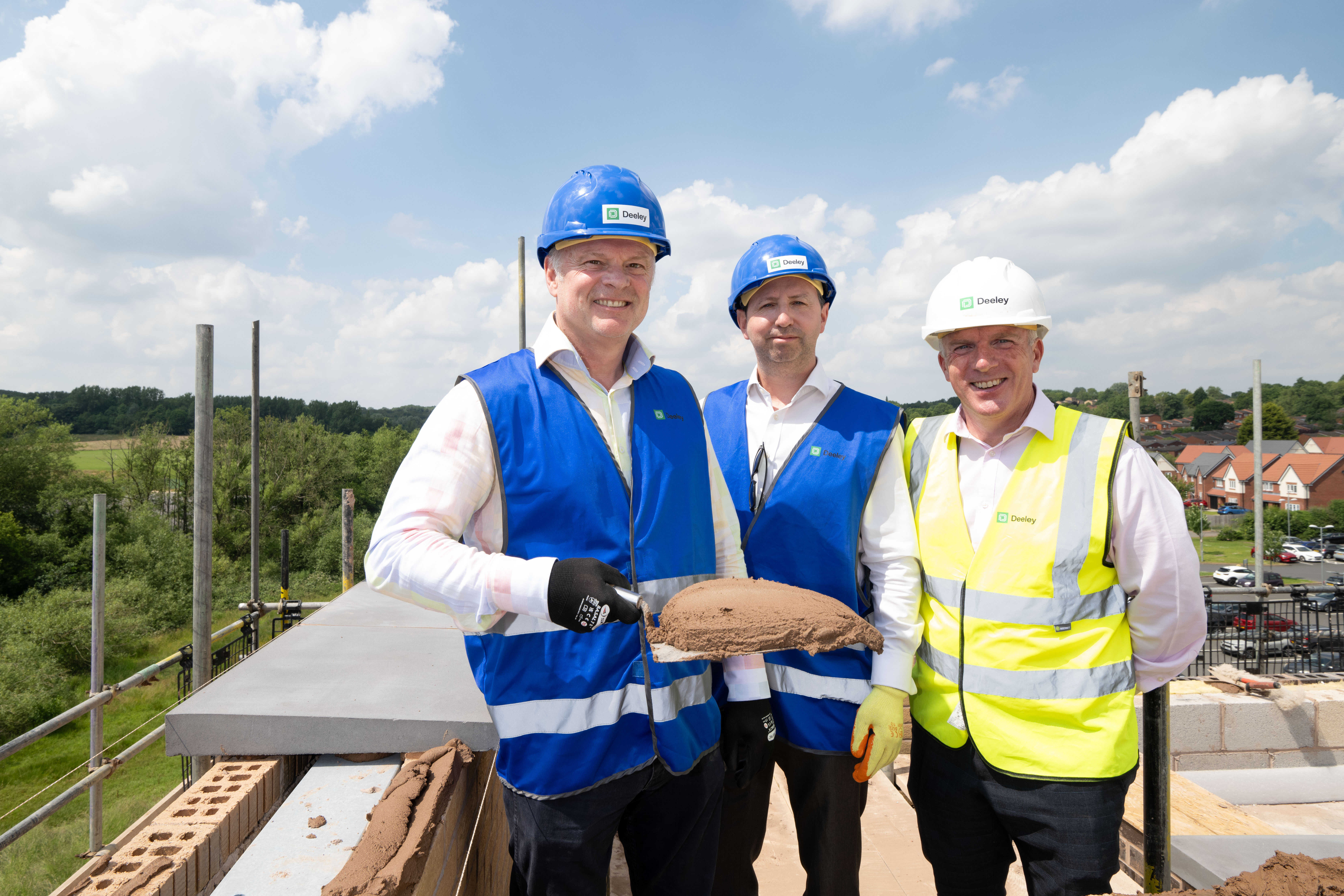 Photo caption: Richard Frank (Preferred Homes), Michael Keogh (Nuveen) and Martin Gallagher (Deeley Construction) at the topping out ceremony.
